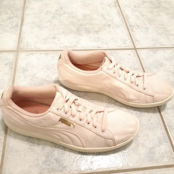 Puma Shoes - Puma women pink sneakers size 8